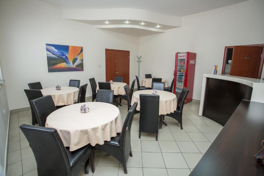 Restaurant gallery 3